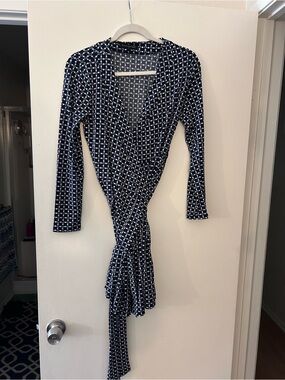 Banana Republic Navy & White Printed Wrap Dress - Women's Long Sleeve